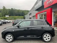 Neu Suzuki Swift Comfort 83 PS (61 kW) 2025 Super black pearl Kleinwagen