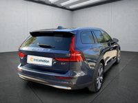 Gebraucht Volvo V60 CC 197 PS (144 kW) 2023 Blau Kombi
