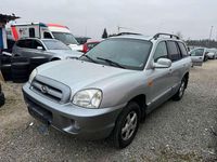 Gebraucht Hyundai Santa Fe GLS 145 PS (106 kW) 2005 Smart silver+medium SUV
