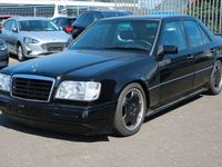 Gebraucht Mercedes E300 AMG 220 PS (161 kW) 1990 Schwarz Limousine