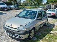 Gebraucht Renault Clio II 58 PS (42 kW) 2000 Grau Limousine