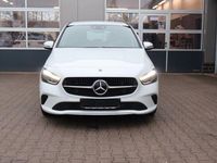 Gebraucht Mercedes B220 190 PS (139 kW) 2023 Weiß Van / Kleinbus