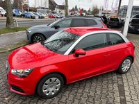Gebraucht Audi A1 Attraction 86 PS (63 kW) 2011 Rot Limousine