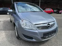 Gebraucht Opel Zafira Edition 116 PS (85 kW) 2009 Silber Van / Kleinbus