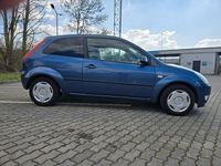 Gebraucht Ford Fiesta 80 PS (58 kW) 2005 Blau Kleinwagen