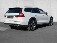 Occasion Volvo V60 CC Plus 197 ch (144 kW) 2024 Blanc Break