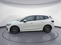 Gebraucht BMW 220 Active Tourer M Sport 156 PS (114 kW) 2023 Weiß Van / Kleinbus