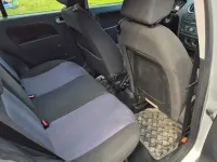 Gebraucht Ford Fusion Trend 101 PS (74 kW) 2006 Silber Kleinwagen