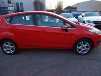 Second-hand Ford Fiesta Titanium 101 CP (74 kW) 2012 Roșu Hatchback