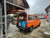 Gebraucht VW T4 83 PS (61 kW) 1999 Orange Van