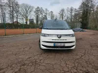 Gebraucht VW Multivan Edition 150 PS (110 kW) 2025 Weiß Van / Kleinbus
