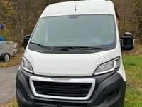 Gebraucht Peugeot Boxer 140 PS (102 kW) 2021 Weiß Van