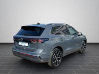 Gebraucht VW Tiguan Elegance 150 PS (110 kW) 2025 Grau SUV