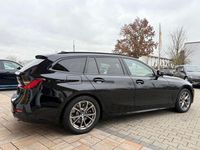 Gebraucht BMW 330e Sport Line 252 PS (185 kW) 2021 Schwarz ii Kombi