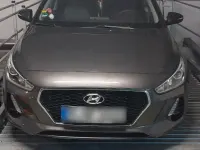 Gebraucht Hyundai i30 101 PS (74 kW) 2018 Braun Limousine