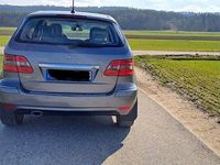 Gebraucht Mercedes B200 136 PS (100 kW) 2011 Grau Van / Kleinbus