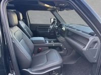 Neu Land Rover Defender HSE Dynamic 300 PS (220 kW) 2026 Schwarz SUV