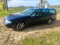 Second-hand Volvo V70 140 CP (102 kW) 2003 Albastru Break