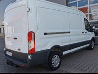 Gebraucht Ford Transit 131 PS (96 kW) 2018 Weiß Van / Kleinbus