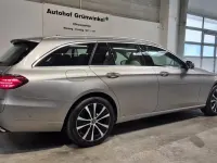 Gebraucht Mercedes E300 Avantgarde 316 PS (232 kW) 2023 Beige Kombi