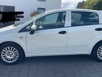 Gebraucht Fiat Punto 69 PS (50 kW) 2016 Weiß Kleinwagen