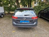 Gebraucht VW Passat Comfortline 190 PS (139 kW) 2017 Grau Limousine