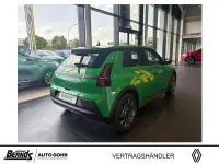 Neu Renault 5 E-Tech Evolution 89 kW (122 PS) 2026 Pop green! metallic Kleinwagen