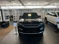 Gebraucht Jeep Grand Cherokee Summit 381 PS (280 kW) 2023 Schwarz SUV