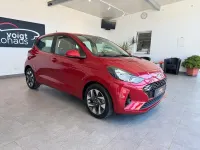 Gebraucht Hyundai i10 Trend 63 PS (46 kW) 2025 Dragon red (metallic) Kleinwagen