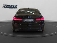 Gebraucht BMW 520 184 PS (135 kW) 2023 Schwarz Limousine