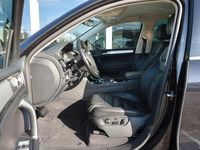 Gebraucht VW Touareg Terrain Tech 262 PS (192 kW) 2015 Schwarz SUV