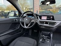 Gebraucht BMW 118 Executive 140 PS (102 kW) 2020 Blau Kleinwagen