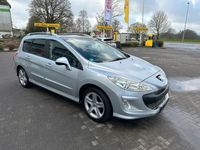 gebraucht Peugeot 308 SW 1.6 Benzin Kombi 7 Sitzer 2. Hand