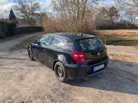 Gebraucht BMW 118 143 PS (105 kW) 2010 Schwarz Kleinwagen