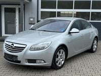 Usado Opel Insignia Edition 131 HP (96 kW) 2008 Prateado Sedan