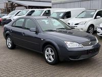 Gebraucht Ford Mondeo Ambiente 125 PS (91 kW) 2006 Grau Limousine