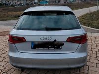 Gebraucht Audi A3 Attraction 110 PS (80 kW) 2015 Silber Coupé