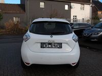 Gebraucht Renault Zoe Intens 64 kW (88 PS) 2018 Weiß Kleinwagen