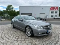 Gebraucht Mercedes E250 Avantgarde 204 PS (150 kW) 2009 Grau Coupé