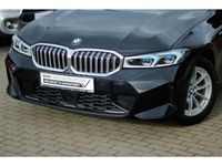 gebraucht BMW 320 i M Sport touring/HUD/AHK/Panoramadach/Navi
