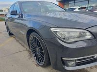 Gebraucht BMW 740 313 PS (230 kW) 2013 Grau Limousine