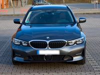 Gebraucht BMW 320e 190 PS (139 kW) 2020 Grau Kombi