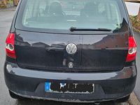 Gebraucht VW Fox 54 PS (39 kW) 2008 Schwarz Kleinwagen