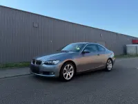 Gebraucht BMW 330 Performance 231 PS (169 kW) 2007 Grau Coupé