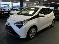 Gebraucht Toyota Aygo X-play 72 PS (52 kW) 2022 Weiß Kleinwagen