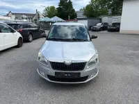 Gebraucht Skoda Fabia 60 PS (44 kW) 2010 Grau Limousine