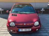 Gebraucht Renault Twingo 75 PS (55 kW) 2004 Rot Kleinwagen