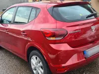 Używany Dacia Logan 91 KM (66 kW) 2022 Czerwony Sedan/Limuzyna