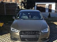 Gebraucht Audi A3 S-Line 150 PS (110 kW) 2014 Blau Limousine