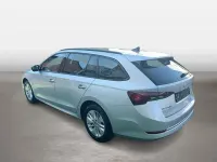 Gebraucht Skoda Octavia Ambition 116 PS (85 kW) 2023 Brilliantsilber metallic Kombi